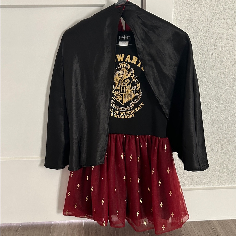 Harry Potter Hogwarts Kids Costume - Black and Red
